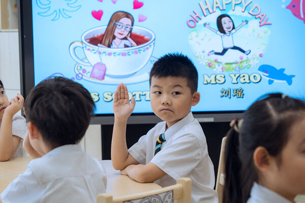 开学报到日,南通惠立学校